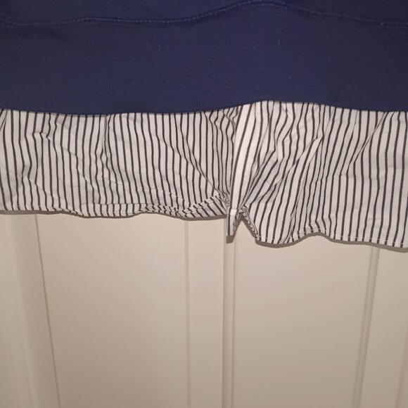 Layered Casual Top - Picture 4 of 4